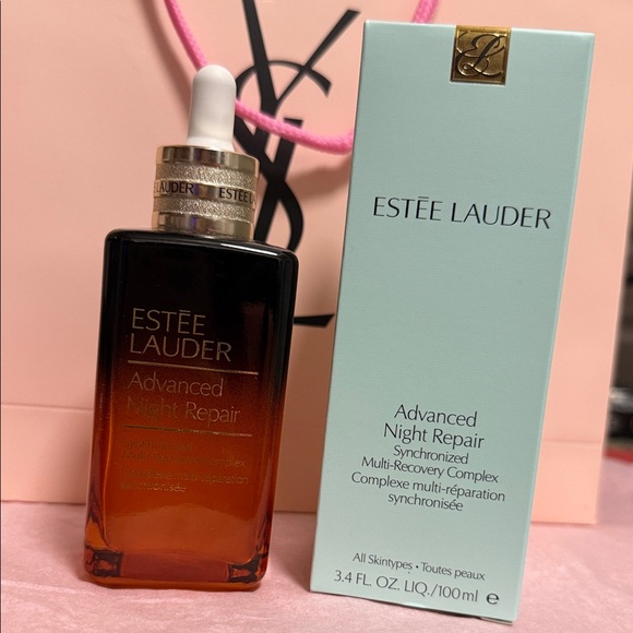 Estée Lauder Advanced Night Repair Serum AMAZING